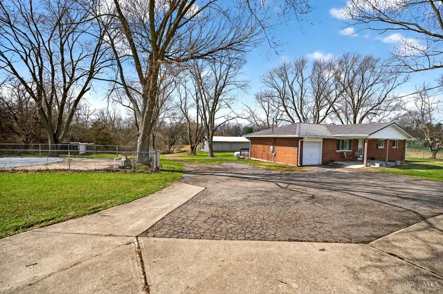 13083 S St Rt 122, Gratis, OH 45064 - #3