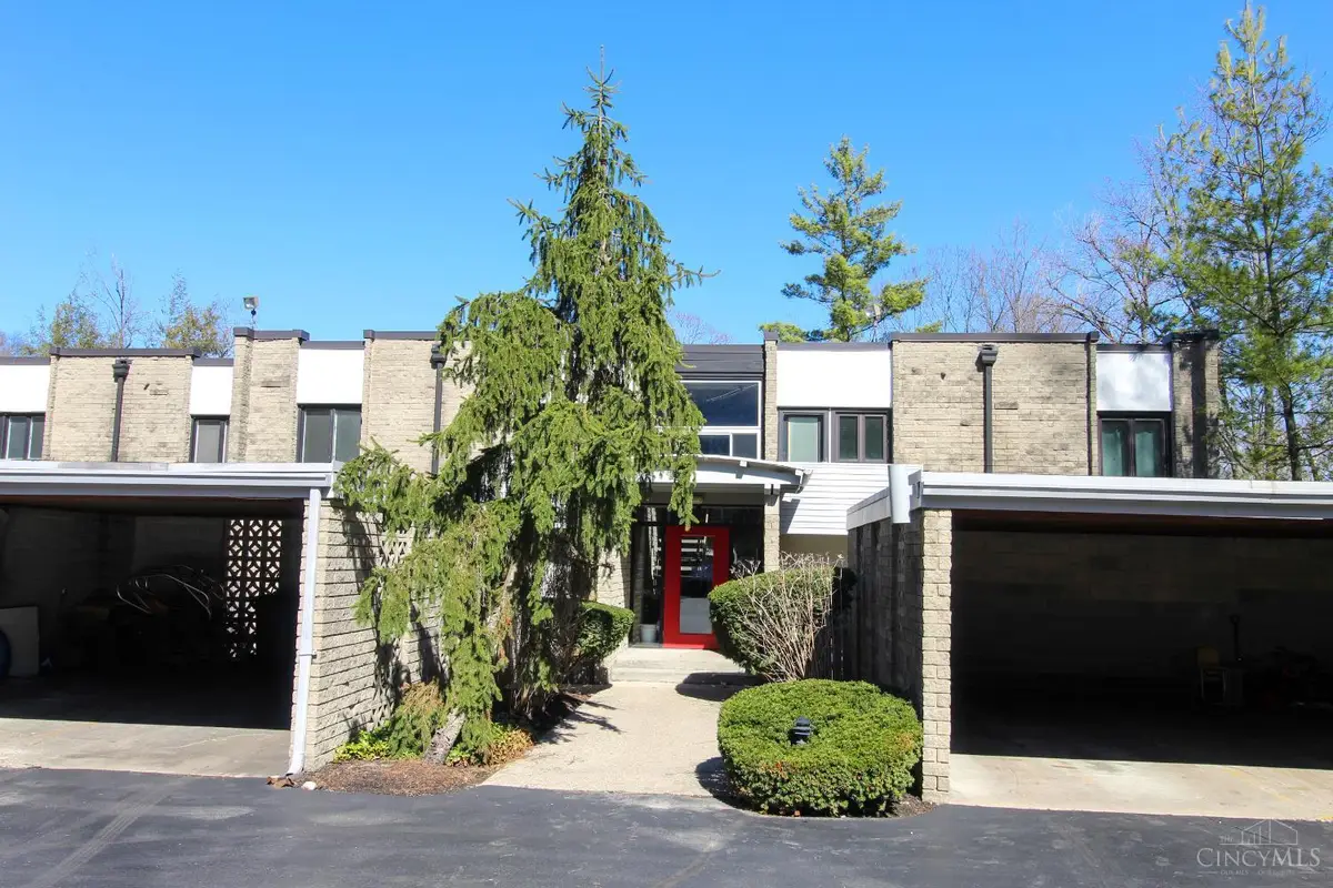 399 W Galbraith Road #110, Wyoming, OH 45215 - #1