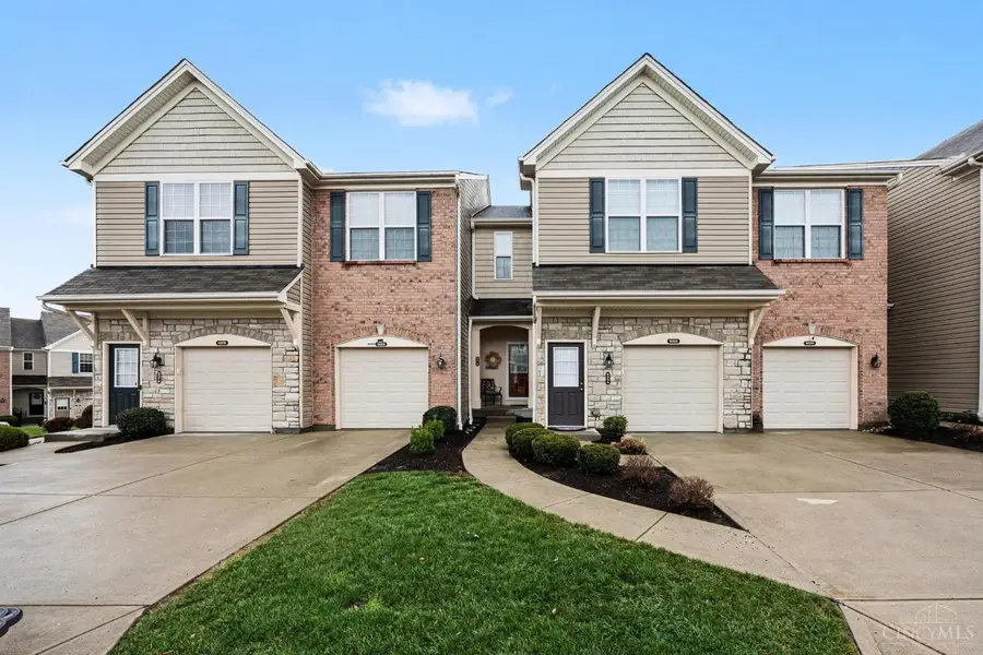 9370 Bridgecreek Drive, Pleasant Hills, OH 45231 - #2