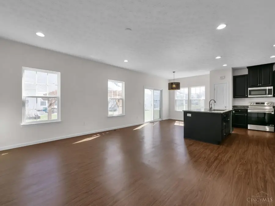 3301 Crescent Falls Way, Deerfield, OH 45039 - #3