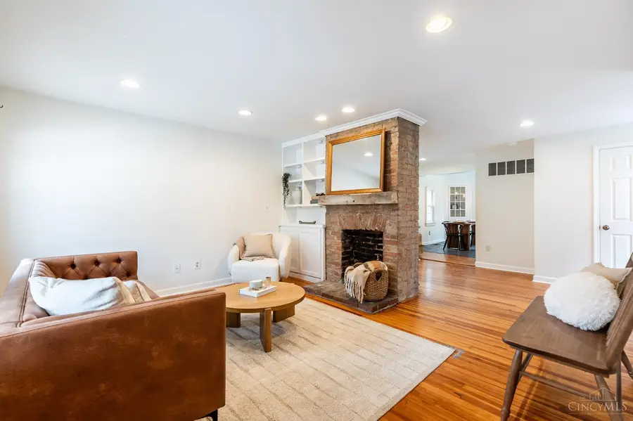 463 Stanley Avenue, Cincinnati, OH 45226 - #3