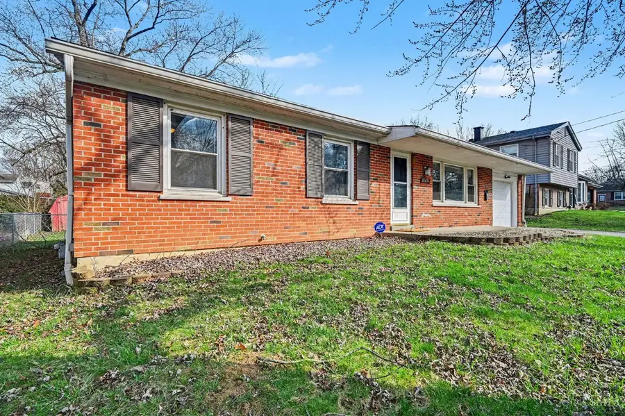 10474 Gloria Avenue, Mount Healthy Heights, OH 45231 - #3