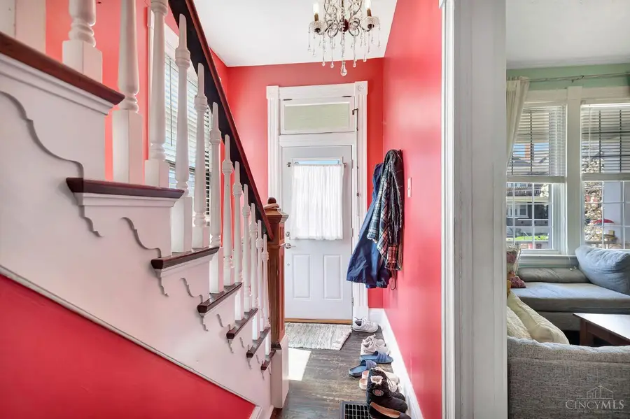 4238 Leonard Avenue, Saint Bernard, OH 45217 - #2