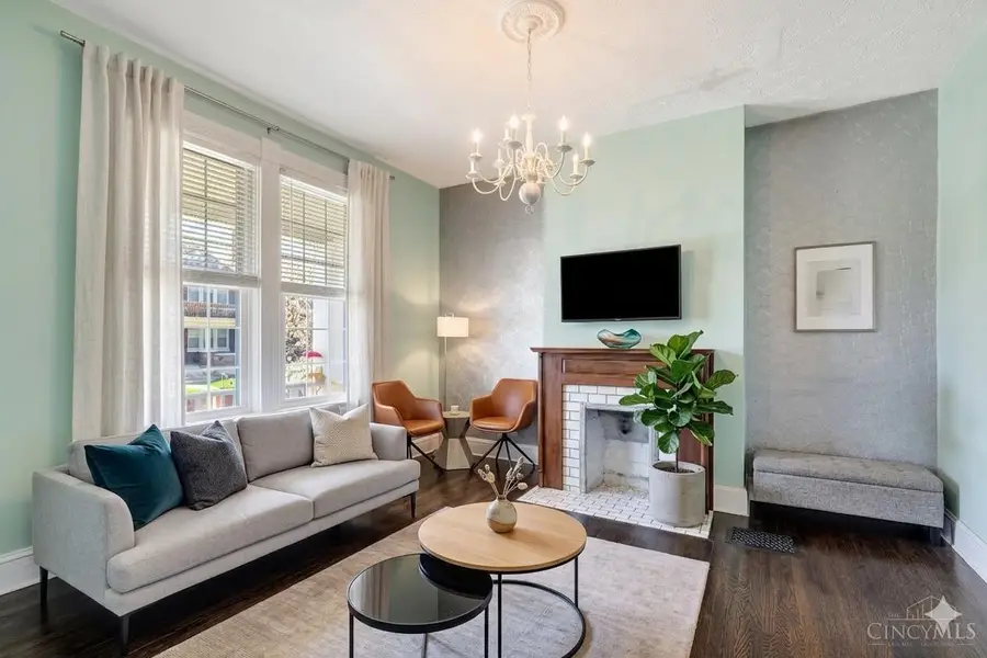 4238 Leonard Avenue, Saint Bernard, OH 45217 - #3