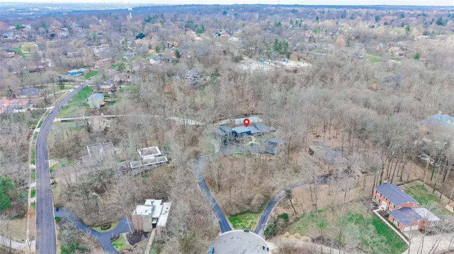 311 Ritchie Avenue, Wyoming, OH 45215 - #3