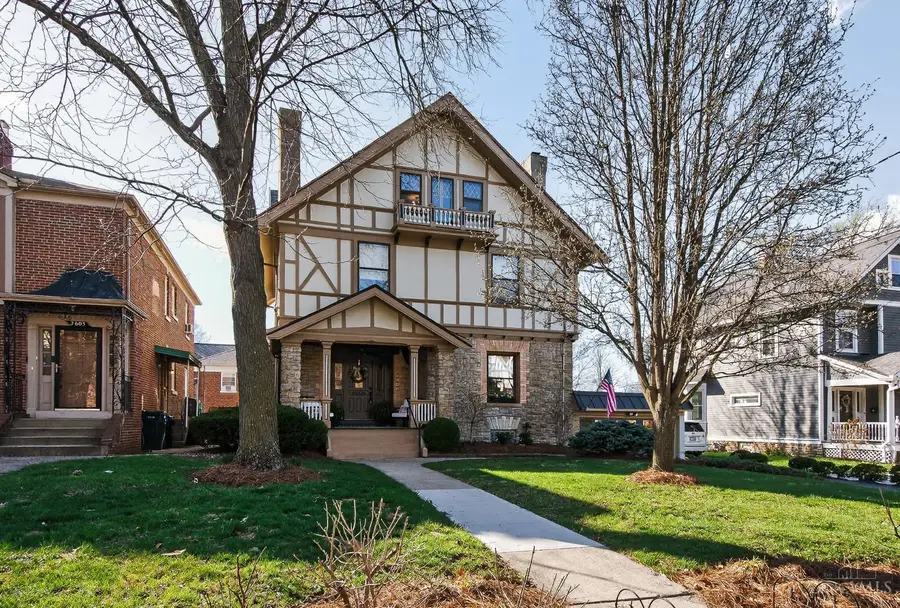 3605 Shaw Avenue, Cincinnati, OH 45208 - #3