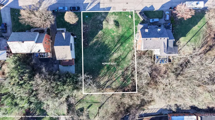 880 Clifton Crest Terrace, Cincinnati, OH 45220 - #3