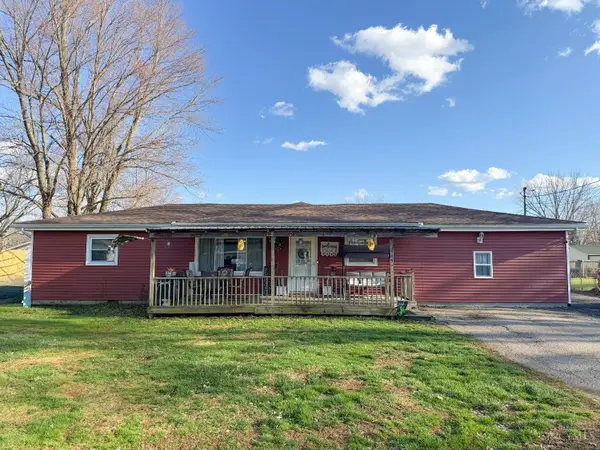 5545 Maple Grove Avenue, Blanchester, OH 45107