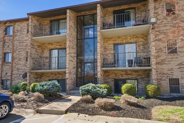 7216 Creekview Drive #3, Colerain Twp, OH 45247