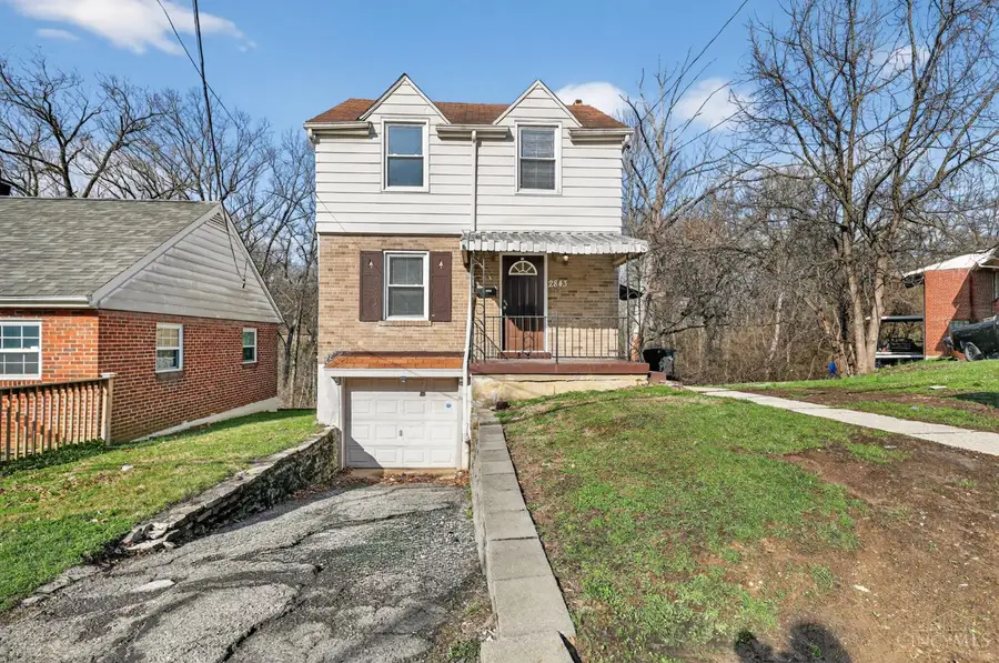2843 Robert Avenue, Cincinnati, OH 45211 - #2