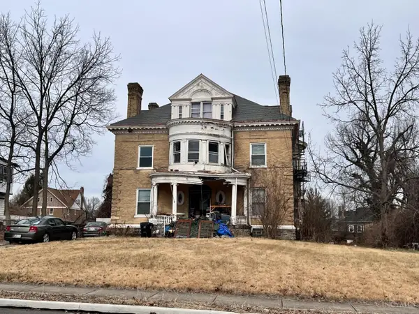 974 Burton Avenue, Cincinnati, OH 45229