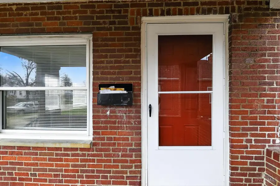 2032 Dallas Avenue, North College Hill, OH 45239 - #3