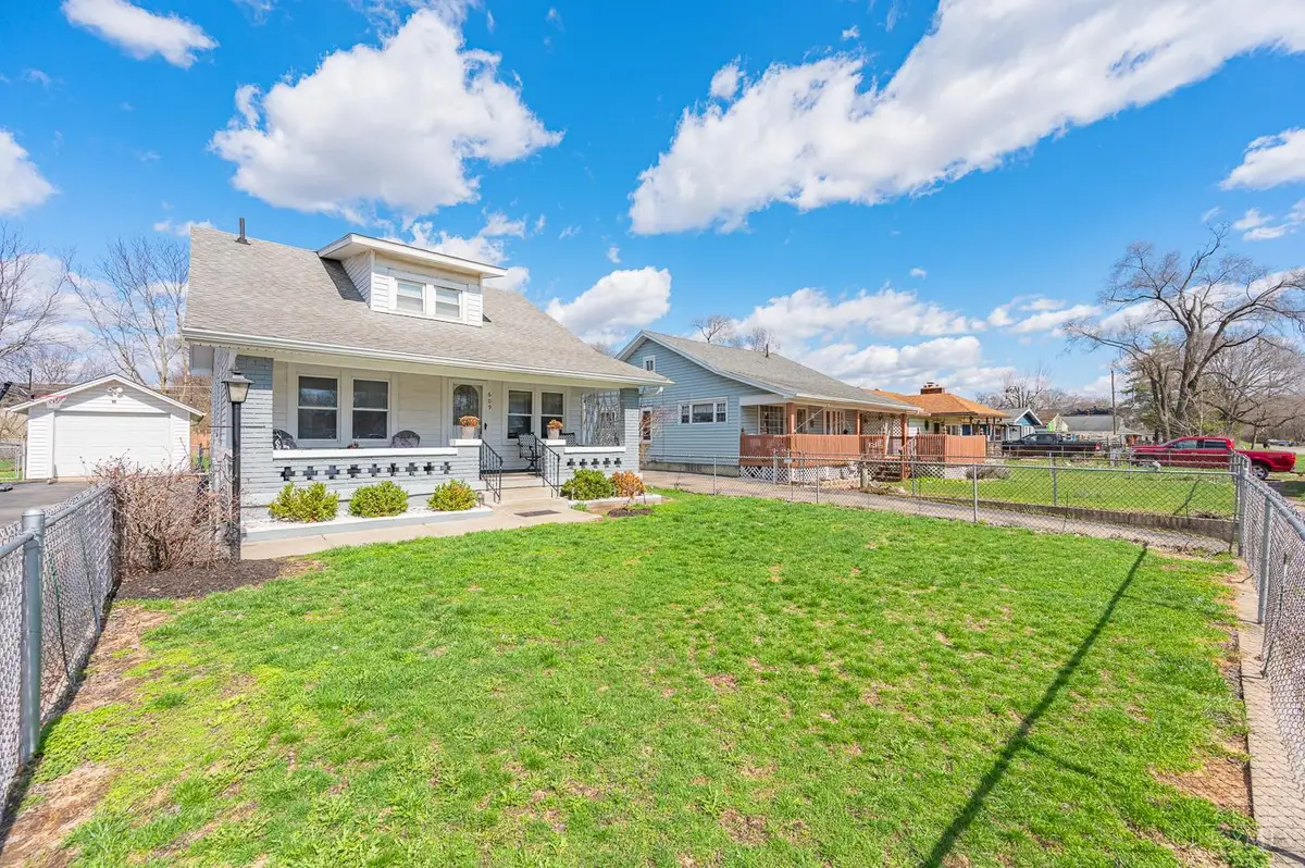 609 Buena Avenue, Middletown, OH 45044 - #1