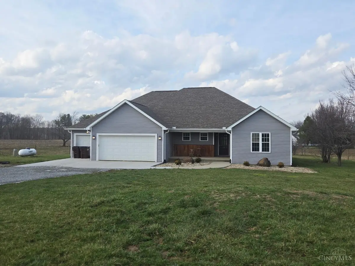895 Hale Road, Wilmington, OH 45177 - #1