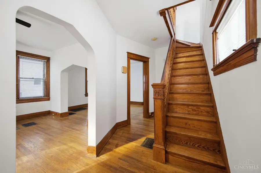 3763 Mt Vernon Avenue, Cincinnati, OH 45209 - #3