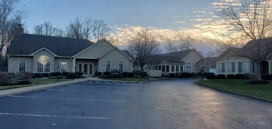 12086 Maxim Avenue, Symmes Township, OH 45249 - #3