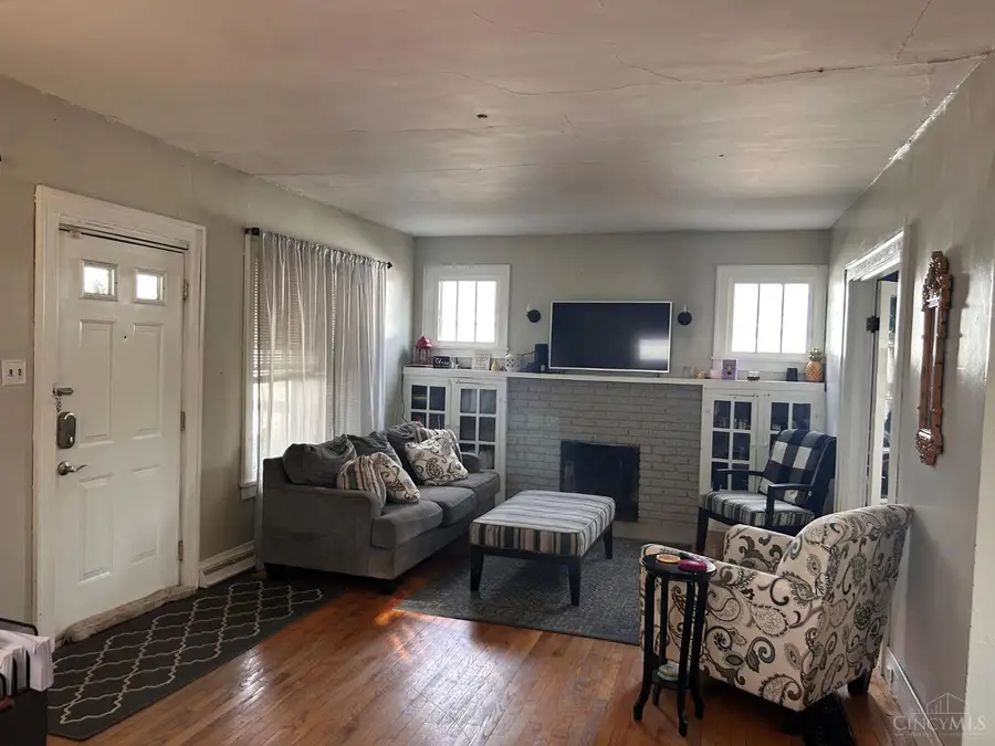 111 W South Street, Hillsboro, OH 45133 - #3