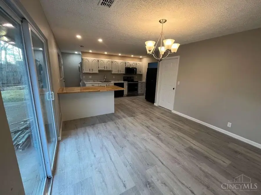 2335 Bluelark Drive, Cincinnati, OH 45231 - #3