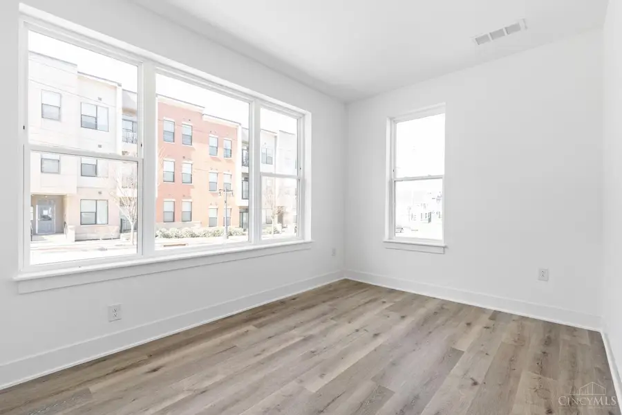 3010 Woodburn Avenue, Cincinnati, OH 45206 - #3