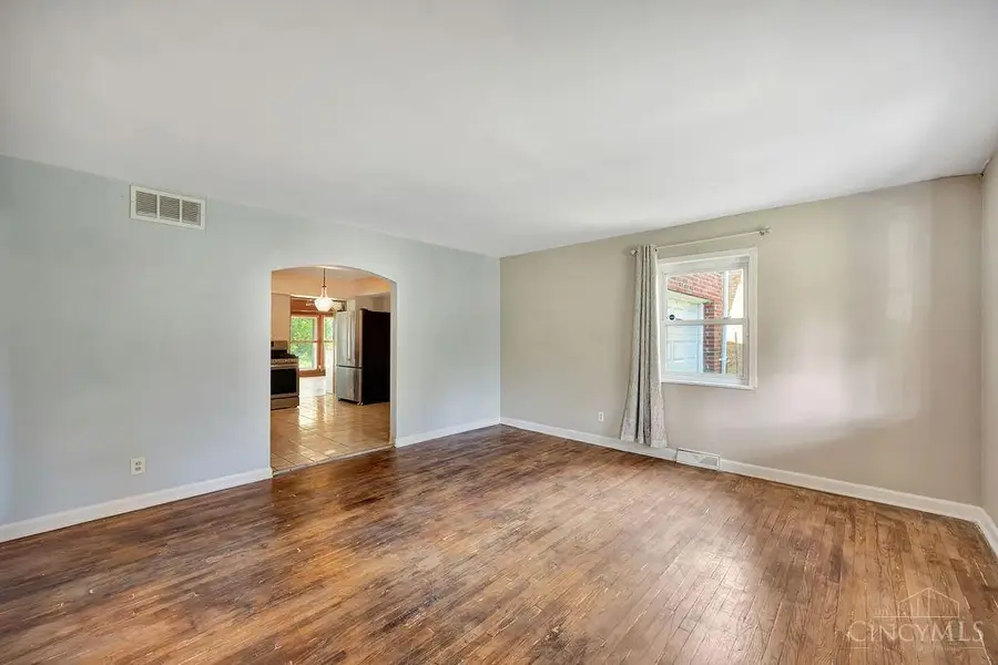 1833 Leona Drive, Covedale, OH 45238 - #2