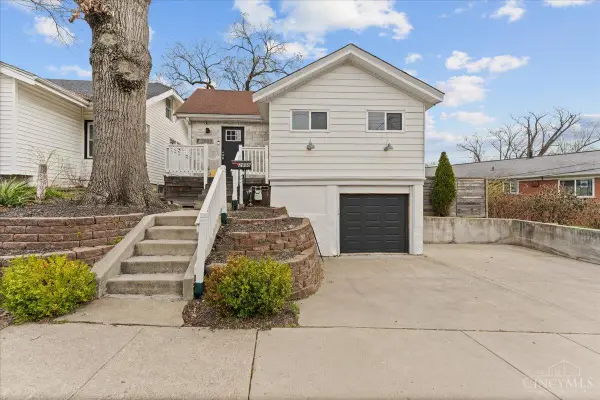 2888 Losantiville Avenue, Cincinnati, OH 45213