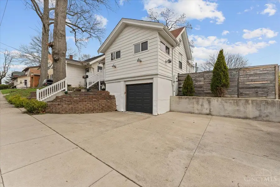 2888 Losantiville Avenue, Cincinnati, OH 45213 - #2