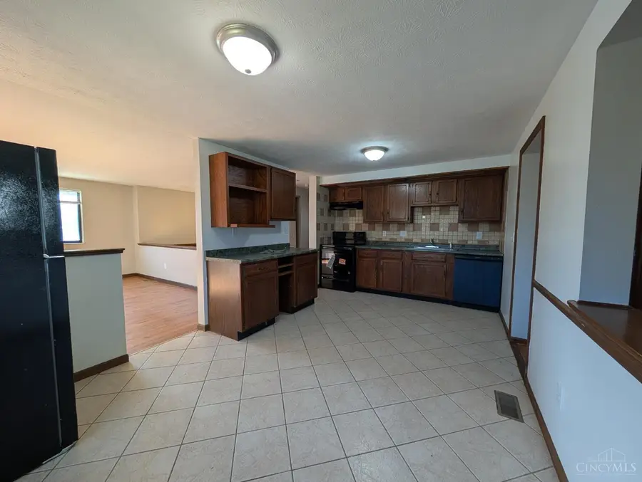 3687 Charter Oak, Batavia, OH 45102 - #3