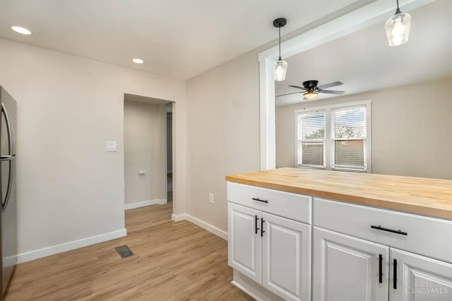 5351 Chapman Street, Cincinnati, OH 45227 - #3