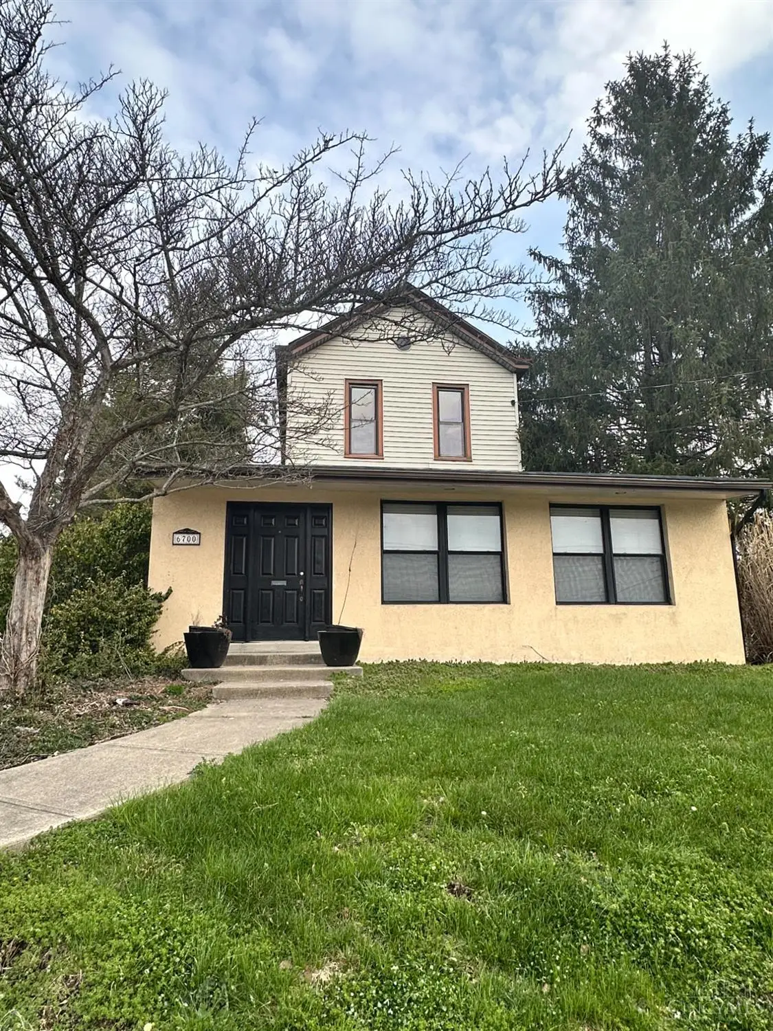 6700 Madison Road, Cincinnati, OH 45227 - #1