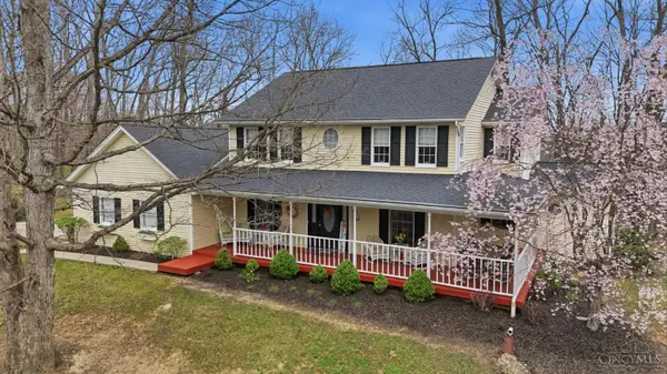 1033 Pucksinwah Point Drive, West Harrison, IN 47060