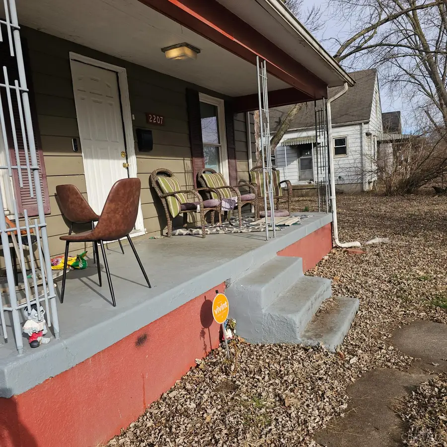 2207 Crescent Boulevard, Middletown, OH 45042 - #2