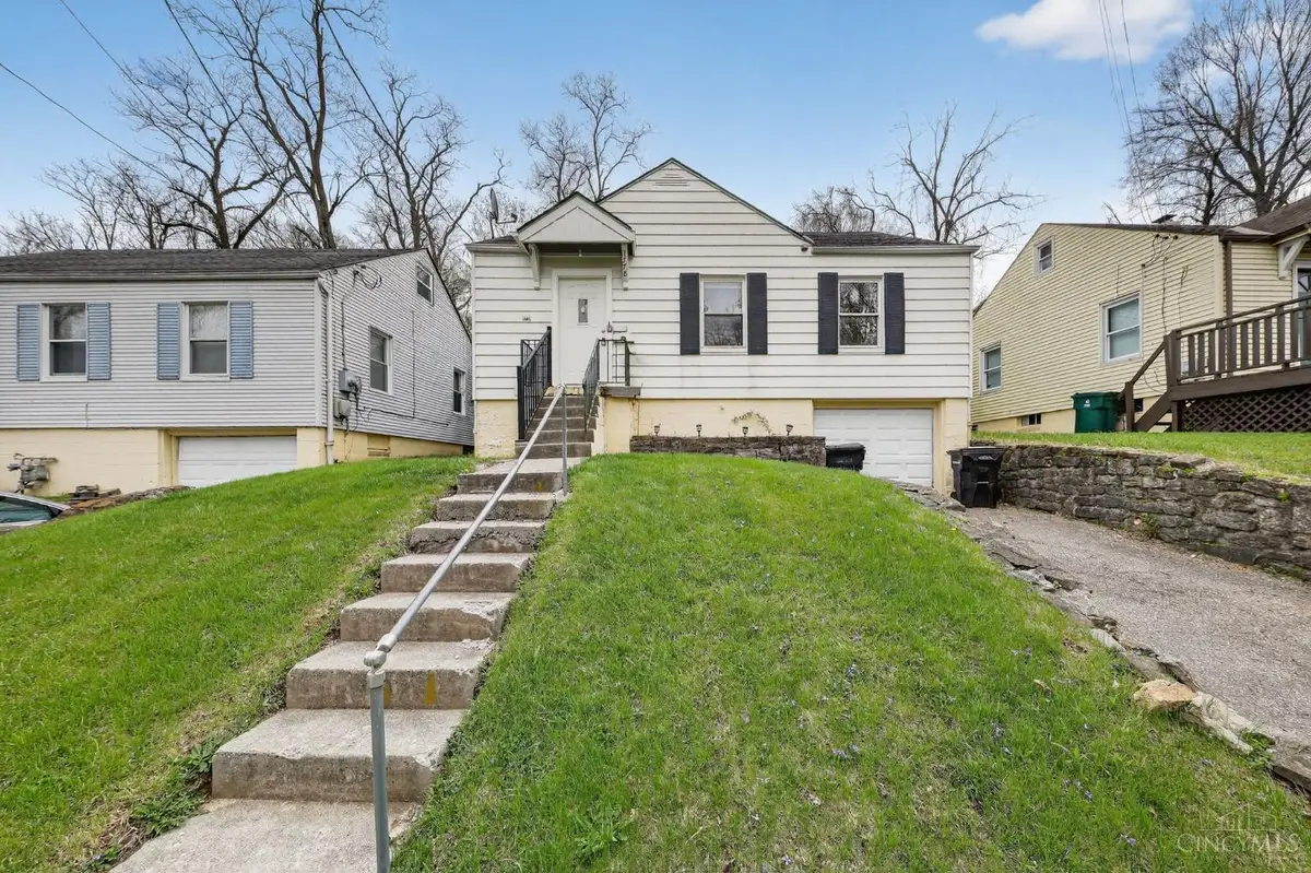 1778 Ashbrook Drive, Cincinnati, OH 45238 - #1