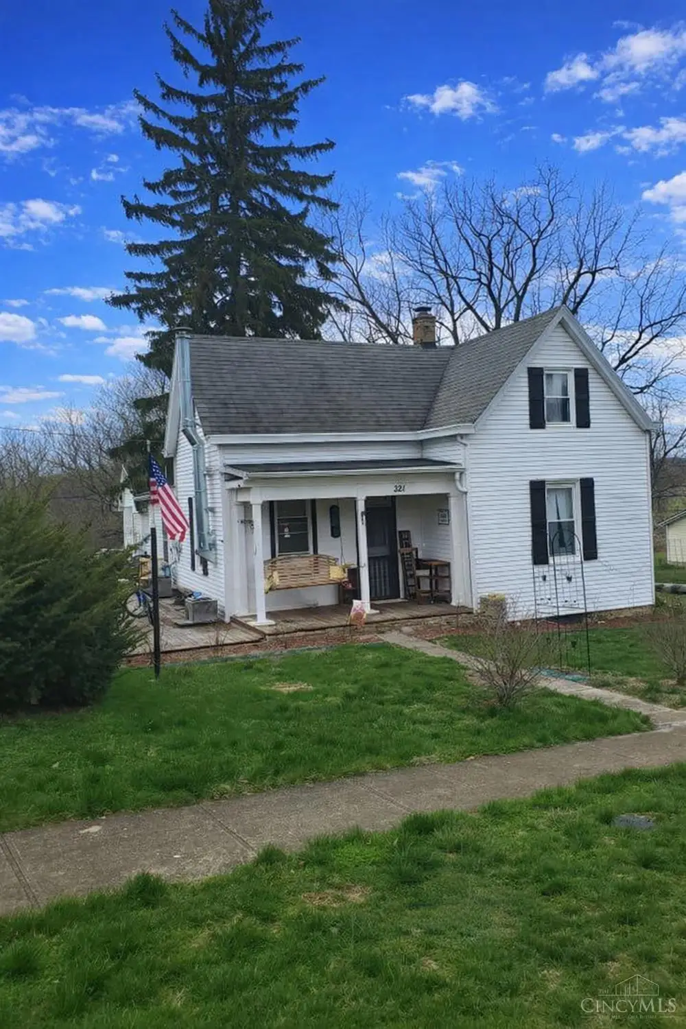 321 N Main Street, Perry, OH 45118 - #1