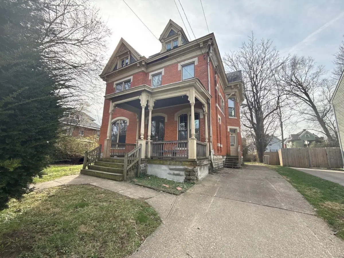 1815 Kinney Avenue, Cincinnati, OH 45207 - #1