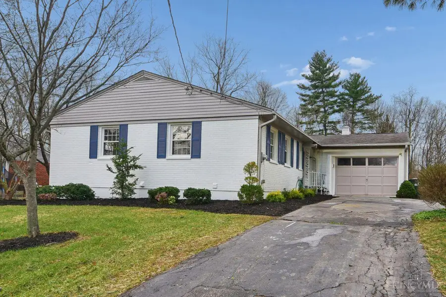 357 Meadowcrest Road, Cincinnati, OH 45231 - #2