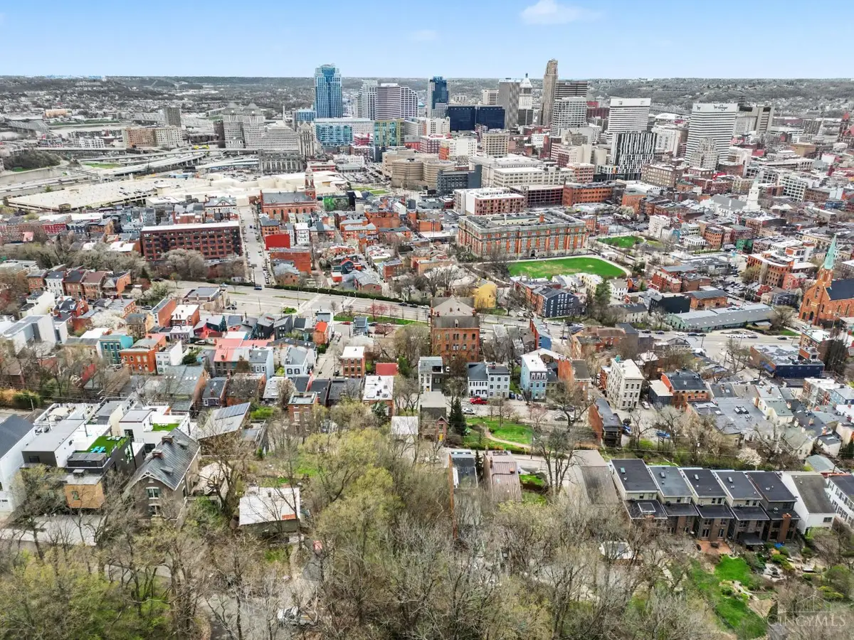 420 Boal, Cincinnati, OH 45202 - #1