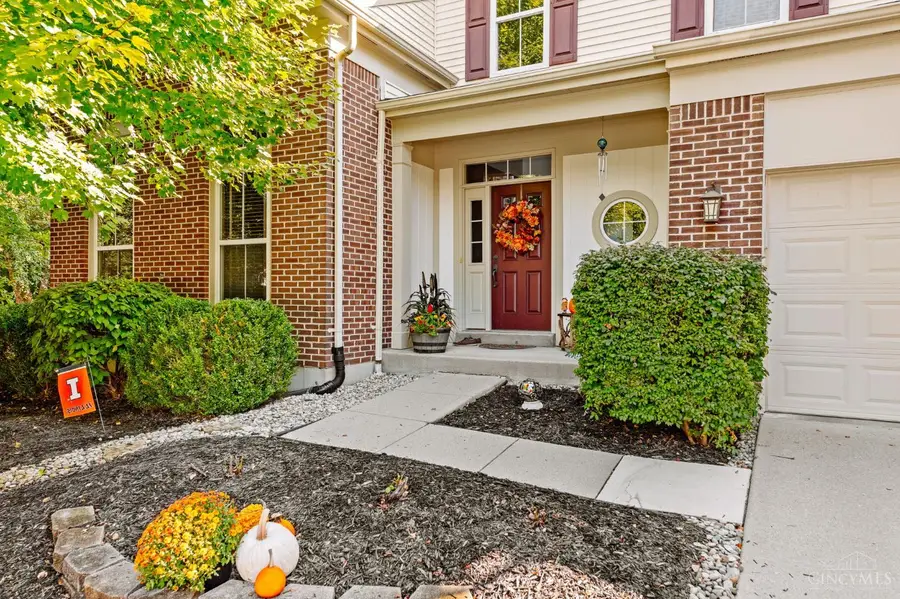 6250 Avebury Court, Warren, OH 45152 - #2