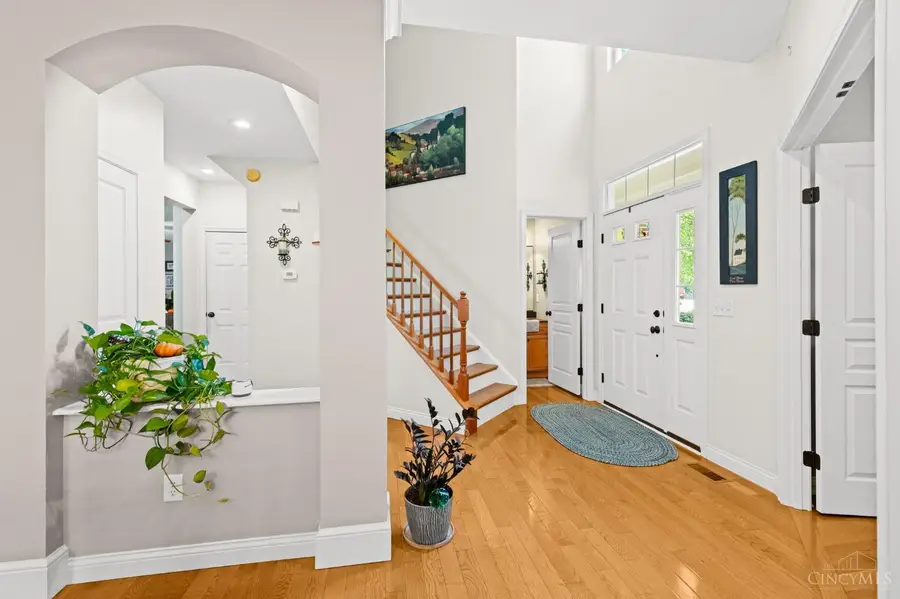 6250 Avebury Court, Warren, OH 45152 - #3