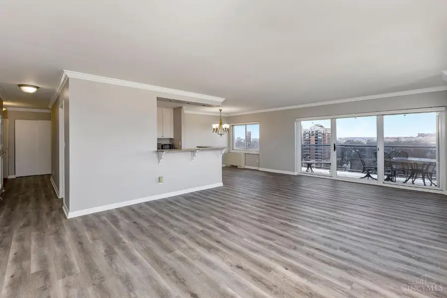 2200 Victory Parkway #1907, Cincinnati, OH 45206 - #2