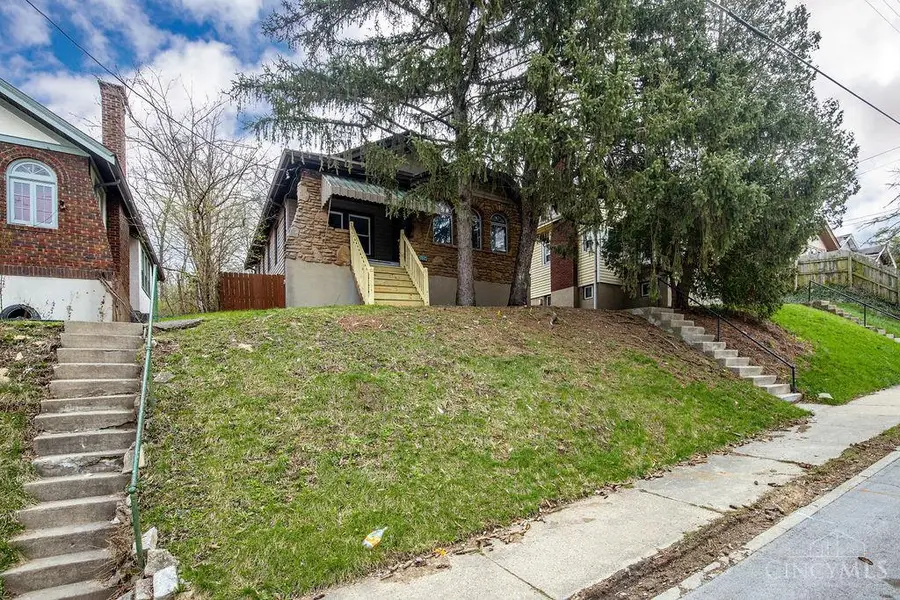 1124 Elberon Avenue, Cincinnati, OH 45205 - #2
