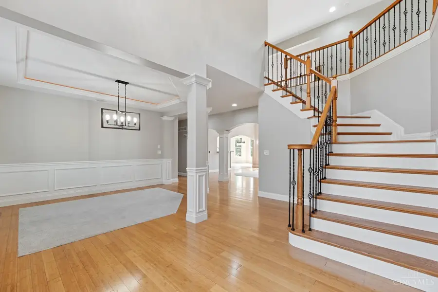 163 Compton Road, Wyoming, OH 45215 - #3