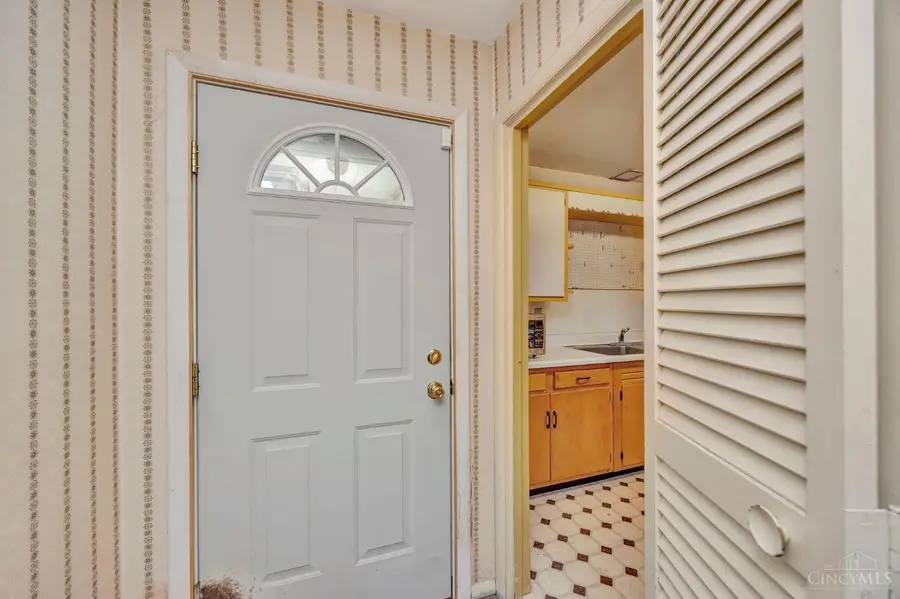 Address Withheld By Seller, Oxford, OH 45056 - #3