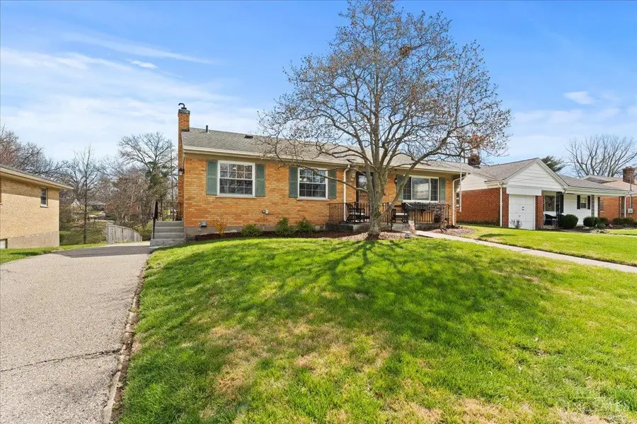 5592 Sprucewood Drive, Monfort Heights, OH 45239 - #2