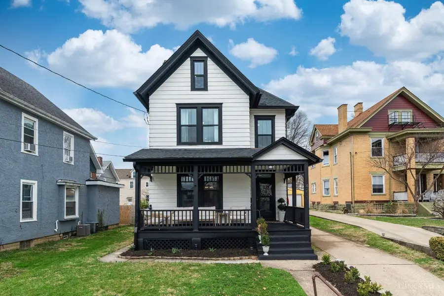 4211 Smith Road, Norwood, OH 45212 - #2