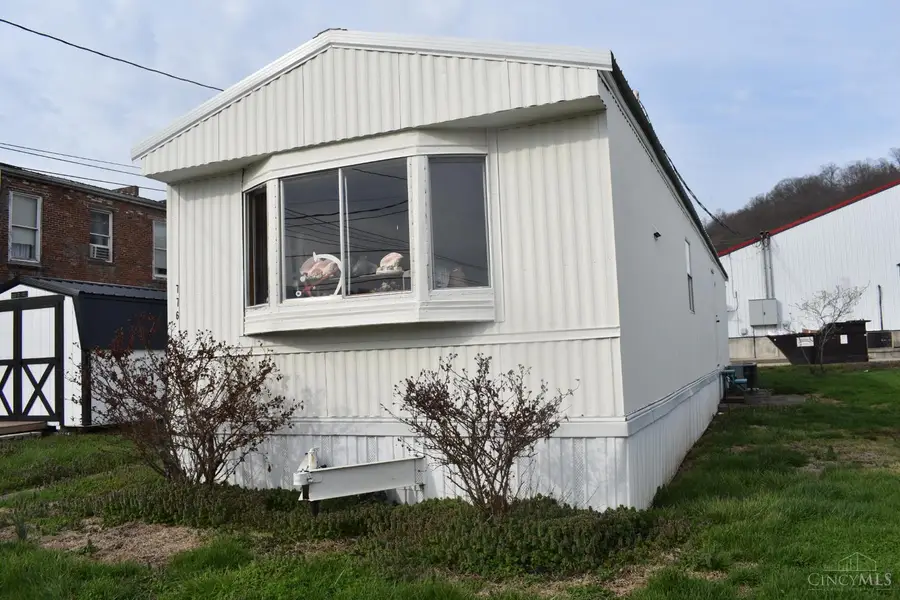 772 High Street, Aberdeen, OH 45101 - #3