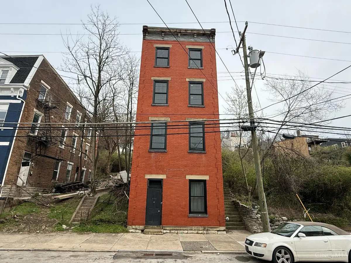 454 W Mcmicken Avenue, Cincinnati, OH 45214 - #1