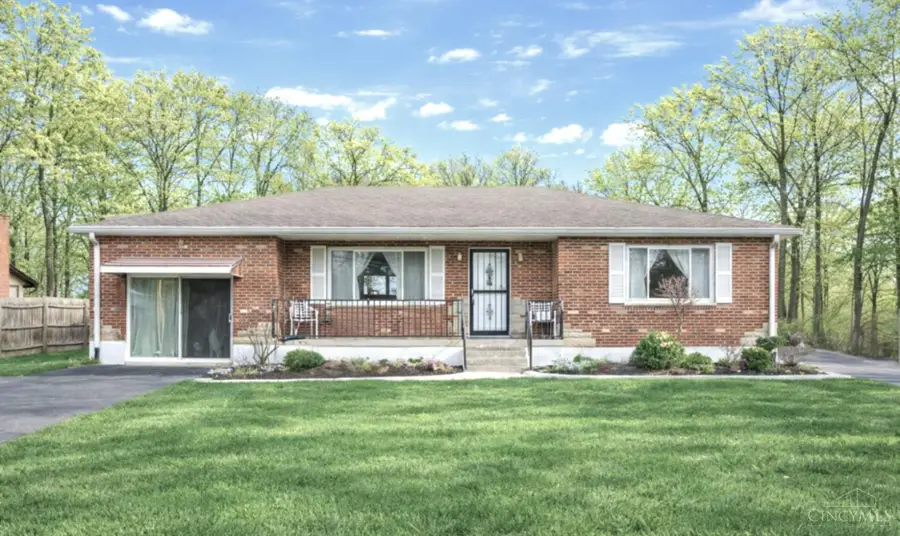 1206 Sycamore Lane, Amelia, OH 45102 - #2
