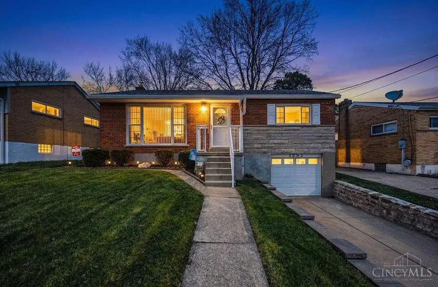 3252 Floridale Lane, Cincinnati, OH 45239 - #2