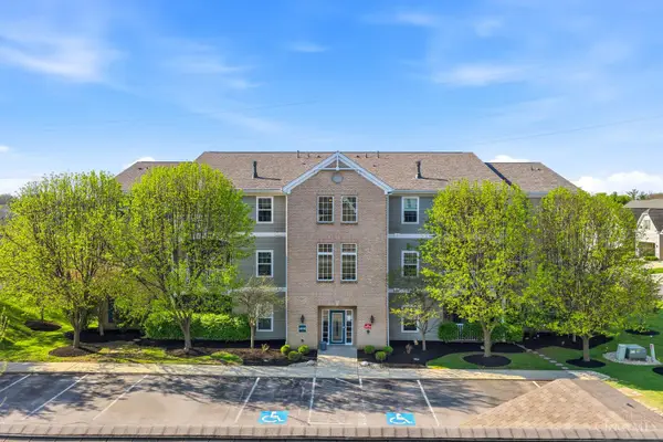 3142 Grand Falls Boulevard, Maineville, OH 45039