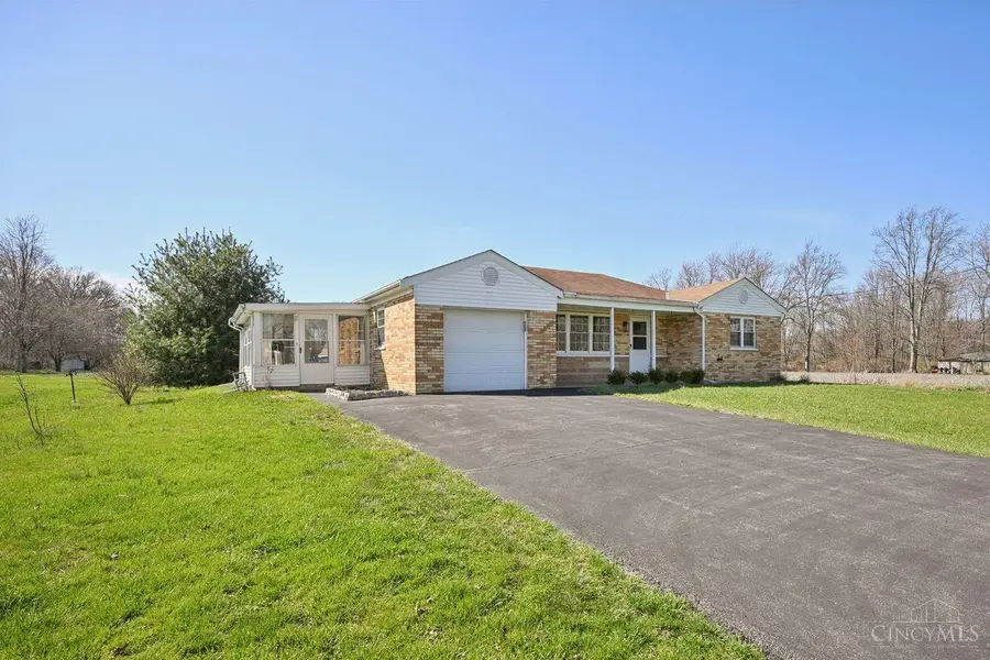 328 Apple Road, Amelia, OH 45102 - #3